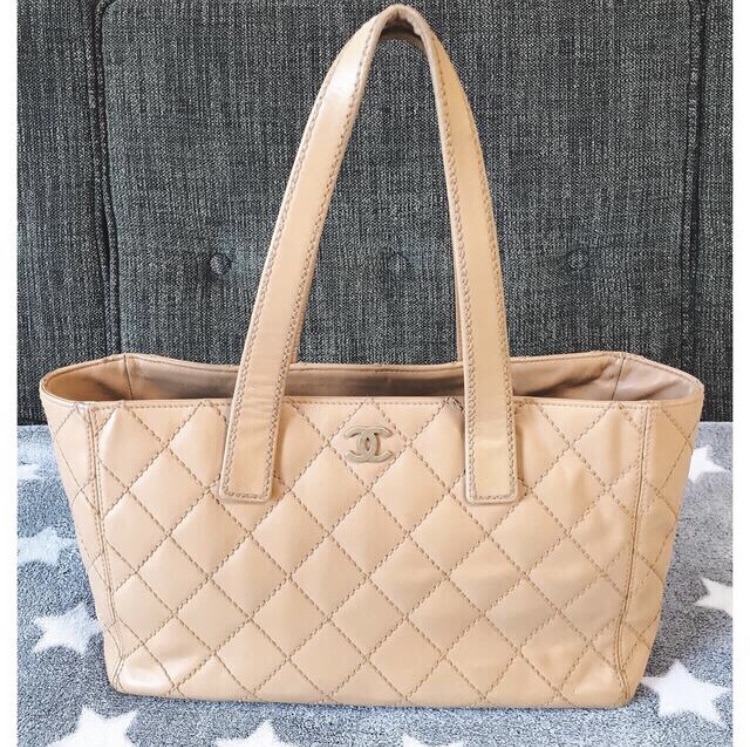 訳あり　シャネルワイルドステッチ　トートショルダー（ブランドバッグ）の商品画像 - 査定依頼日：2022年4月4日