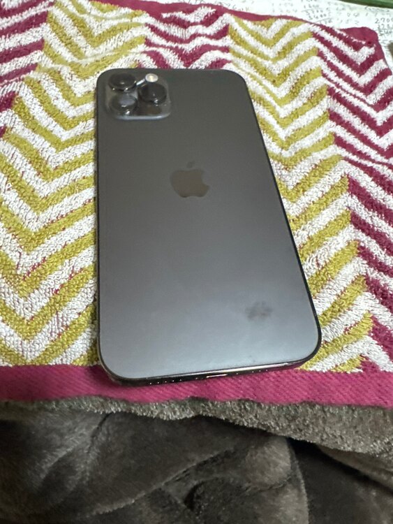 iPhone12Proスペースグレイ（スマホ）の商品画像 - 査定依頼日：2025年1月17日 - 最高査定価格：40,000円