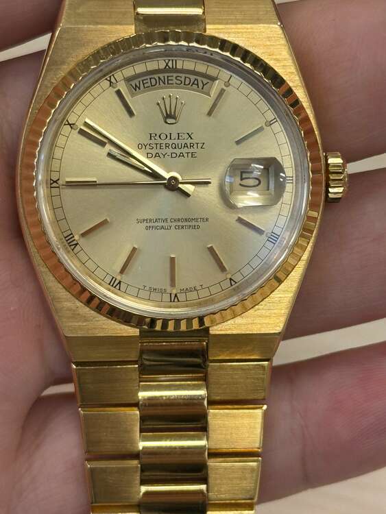 ロレックス デイデイト 1901（高級時計）の商品画像 - 査定依頼日：2025年2月5日 - 最高査定価格：2,000,000円