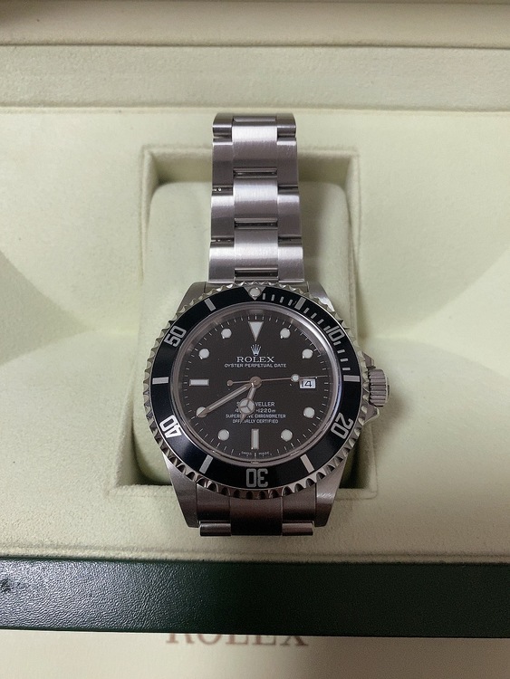 ロレックス シードゥエラー 1660（高級時計）の商品画像 - 査定依頼日：2026年3月29日 - 最高査定価格：1,470,000円