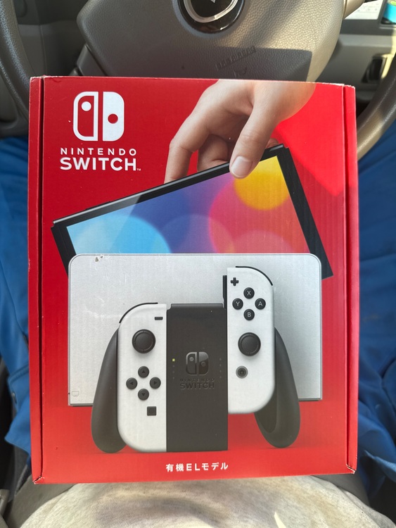 Switch 有機EL（ゲーム機本体・ゲームソフト）の商品画像 - 査定依頼日：2025年11月21日 - 最高査定価格：26,000円