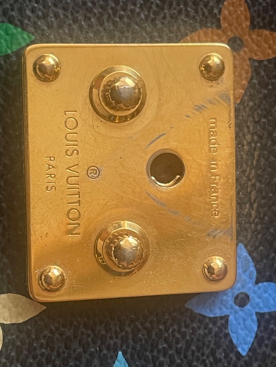 ルイヴィトンマルチカラーソローニュ（ブランドバッグ）の商品画像 - 査定依頼日：2025年8月6日 - 最高査定価格：160,000円