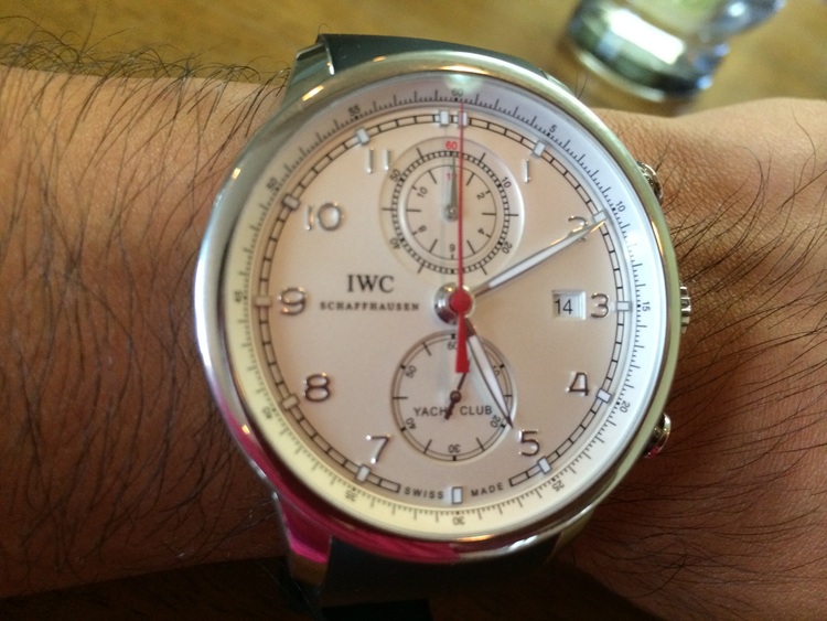 IWC ポルトギーゼ よっとくらふ（高級時計）の商品画像 - 査定依頼日：2025年10月18日 - 最高査定価格：800,000円