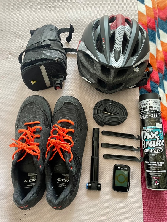 GUSTO グストDuro Sports ロードバイク XL カーボン（自転車）の商品画像 - 査定依頼日：2026年3月23日 - 最高査定価格：90,000円