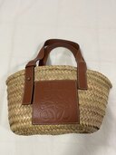 ロエベ　バスケットバッグ（ブランドバッグ）の商品画像 - 査定依頼日：2024年10月31日 - 最高査定価格：15,000円