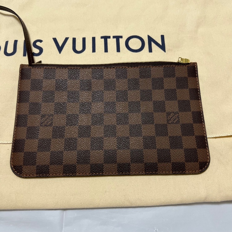 ルイヴィトン ダミエ （ブランドバッグ）の商品画像 - 査定依頼日：2025年6月27日 - 最高査定価格：200,000円