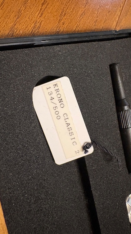 アランシルベスタイン　クロノクラシック2（高級時計）の商品画像 - 査定依頼日：2025年9月21日 - 最高査定価格：370,000円