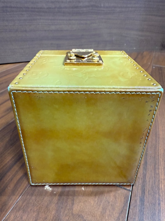 ルイヴィトン　ブリーカー（ブランドバッグ）の商品画像 - 査定依頼日：2026年2月15日 - 最高査定価格：65,000円