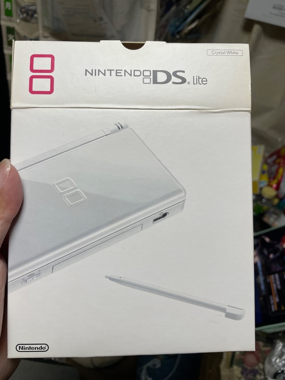 DSLite（ゲーム機本体・ゲームソフト）の商品画像 - 査定依頼日：2025年9月21日 - 最高査定価格：4,000円