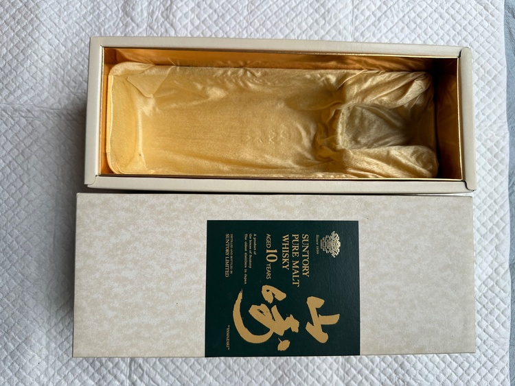サントリー山崎10年（お酒）の商品画像 - 査定依頼日：2026年9月4日 - 最高査定価格：37,000円