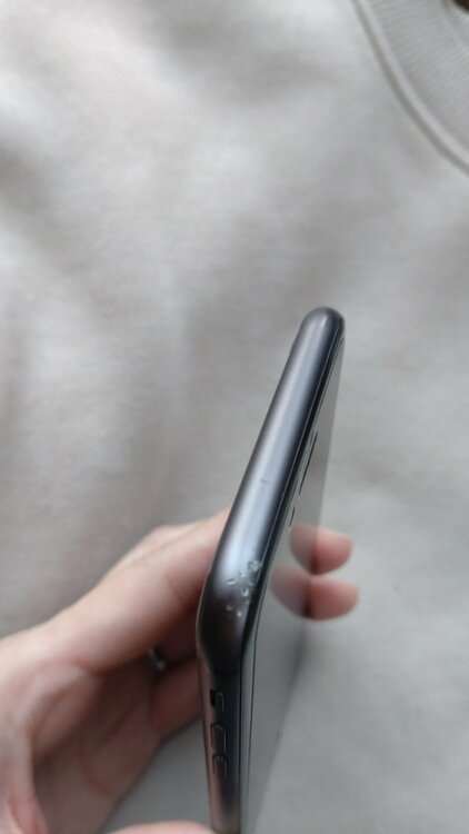 iPhone8（スマホ）の商品画像 - 査定依頼日：2026年2月14日 - 最高査定価格：6,000円