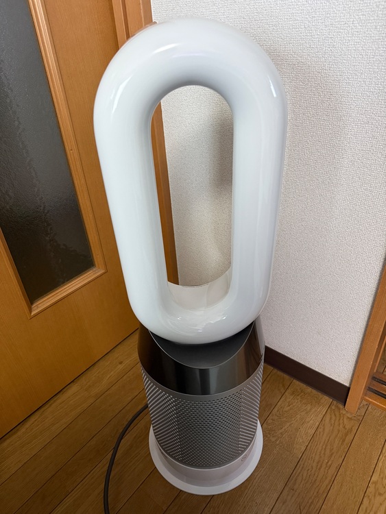 HP04WSN(ホワイト/シルバー) DysonPure Hot + Cool （家電）の商品画像 - 査定依頼日：2025年11月21日 - 最高査定価格：3,000円