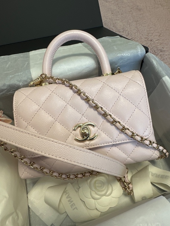 ココハンドル19cm（ブランドバッグ）の商品画像 - 査定依頼日：2025年7月27日 - 最高査定価格：550,000円