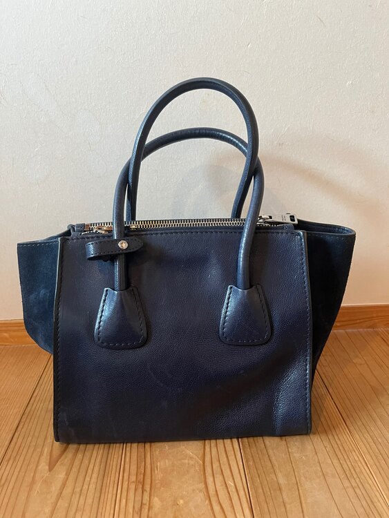 Prada（ブランドバッグ）の商品画像 - 査定依頼日：2025年5月5日 - 最高査定価格：35,000円