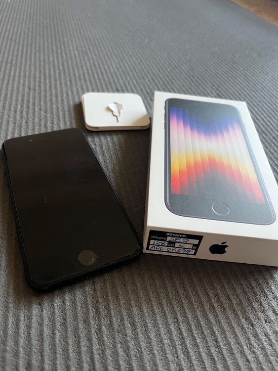 SE3（スマホ）の商品画像 - 査定依頼日：2026年5月31日 - 最高査定価格：6,100円