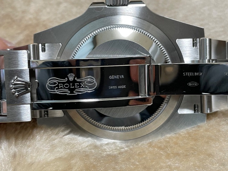 ロレックス サブマリーナー （高級時計）の商品画像 - 査定依頼日：2025年8月5日 - 最高査定価格：2,150,000円