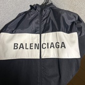 バレンシアガ  （ブランドバッグ）の商品画像 - 査定依頼日：2025年8月29日 - 最高査定価格：70,000円