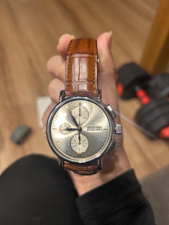 IWC ポルトフィーノ h（高級時計）の商品画像 - 査定依頼日：2026年4月15日 - 最高査定価格：420,000円