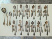 銀製カトラリー12人用＋サービングスプーンセット（美術品・骨董品）の商品画像 - 査定依頼日：2026年7月5日 - 最高査定価格：5,000円