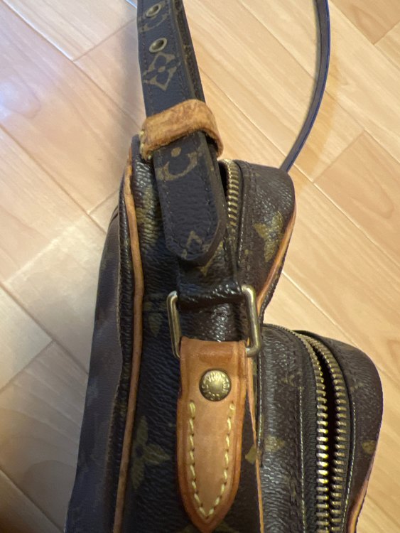 M45236（ブランドバッグ）の商品画像 - 査定依頼日：2022年9月20日 - 最高査定価格：25,000円