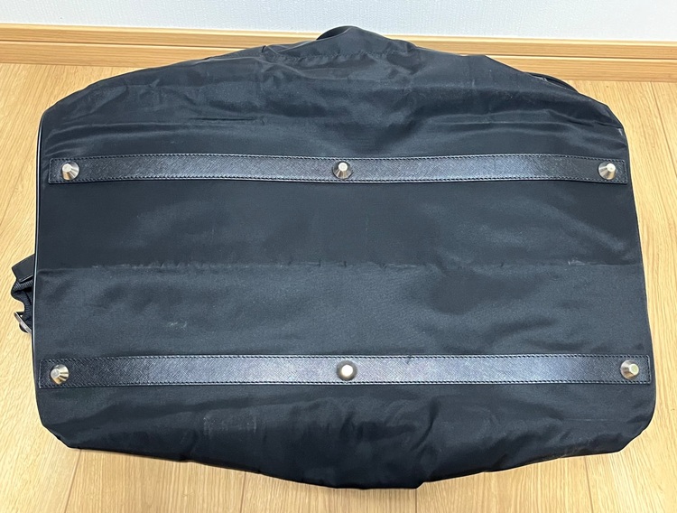 プラダ  （ブランドバッグ）の商品画像 - 査定依頼日：2025年11月25日 - 最高査定価格：30,000円