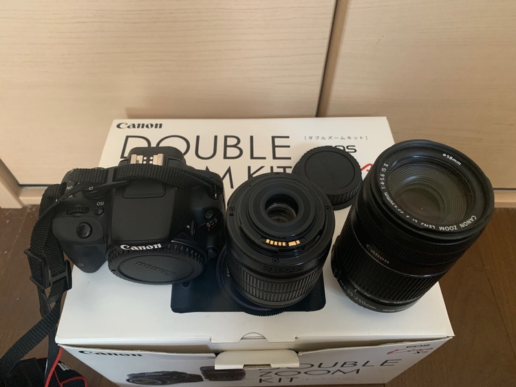 EOS KISS X7 double zoom kit（カメラ）の商品画像 - 査定依頼日：2026年4月5日 - 最高査定価格：26,000円