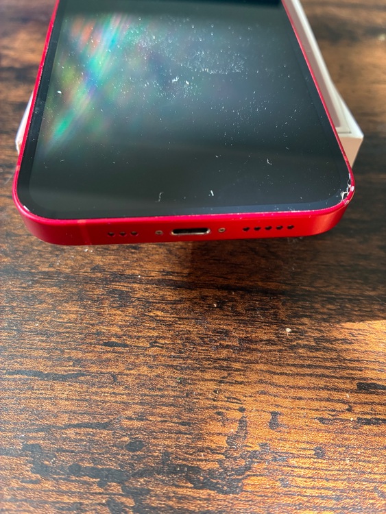 iPhone14レッド（スマホ）の商品画像 - 査定依頼日：2025年11月16日 - 最高査定価格：44,000円