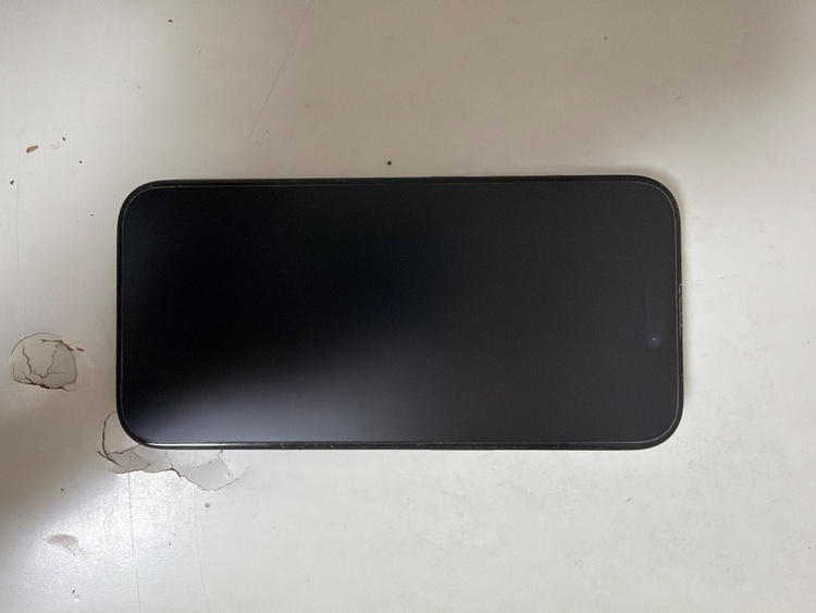 iPhone iPhone 15 Pro 128GB au（スマホ）の商品画像 - 査定依頼日：2026年9月20日 - 最高査定価格：72,000円