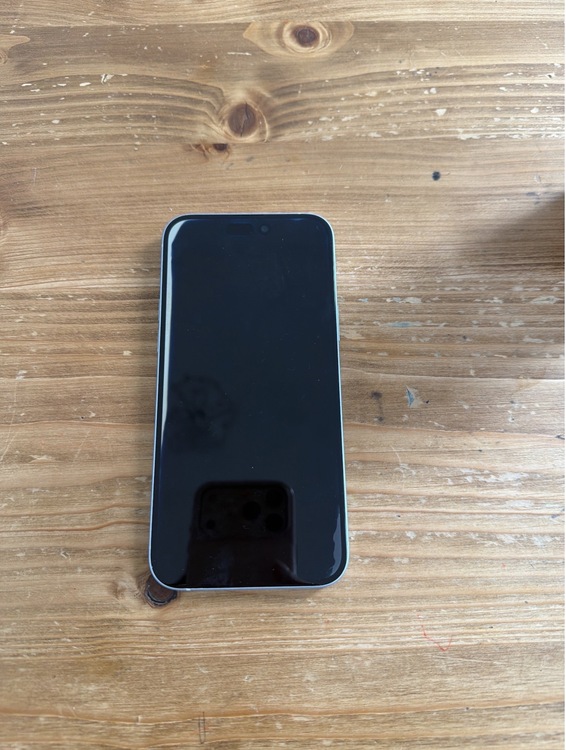 iPhone15Plus（スマホ）の商品画像 - 査定依頼日：2026年8月20日 - 最高査定価格：40,000円