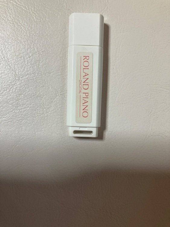 DP90S-EPW（ピアノ・楽器・PA機材）の商品画像 - 査定依頼日：2025年11月21日 - 最高査定価格：3,000円