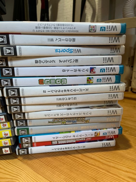 DSソフトなど100個ちょっととプレステ3．wii.ゲームキューブの本体は箱無し（ゲーム機本体・ゲームソフト）の商品画像 - 査定依頼日：2023年11月8日 - 最高査定価格：18,000円