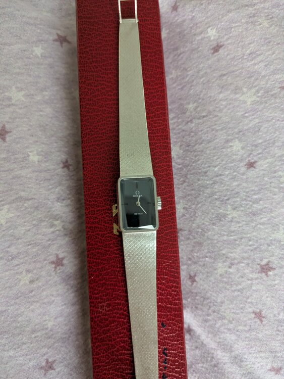 オメガ デ･ビル 711.167（高級時計）の商品画像 - 査定依頼日：2026年1月27日 - 最高査定価格：185,000円