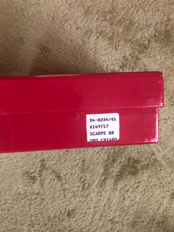 フェラガモ ブレスレット 箱 袋付き 未使用品（金・貴金属）の商品画像 - 査定依頼日：2025年10月28日 - 最高査定価格：1,000円