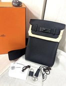 アッカド　PM モノクローム（ブランドバッグ）の商品画像 - 査定依頼日：2026年3月25日 - 最高査定価格：1,800,000円