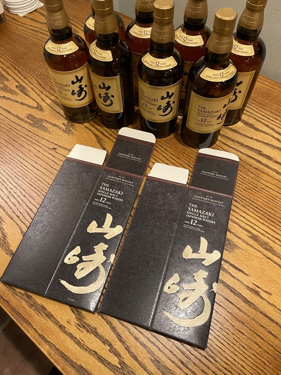 山崎12年（お酒）の商品画像 - 査定依頼日：2025年12月3日 - 最高査定価格：150,600円