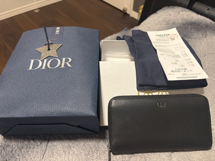 ディオール  （ブランドバッグ）の商品画像 - 査定依頼日：2025年10月6日 - 最高査定価格：30,000円