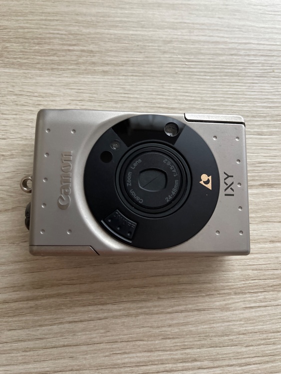 Canon IXY（カメラ）の商品画像 - 査定依頼日：2026年7月15日 - 最高査定価格：3,000円