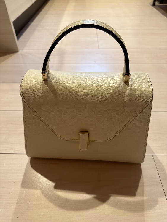 イジィデ（ブランドバッグ）の商品画像 - 査定依頼日：2026年1月4日 - 最高査定価格：100,000円