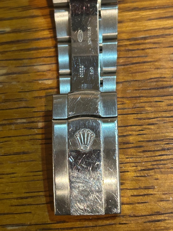 オイスターパーペチュアルデイトジャスト（高級時計）の商品画像 - 査定依頼日：2026年3月22日 - 最高査定価格：950,000円