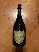 シャンパン ドン・ペリニヨン （お酒）の商品画像 - 査定依頼日：2024年12月15日 - 最高査定価格：16,000円