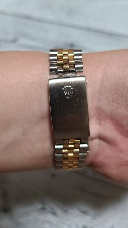 正規品 ROLEX ロレックス デイトジャスト 16233G E番 10Pダイヤ（高級時計）の商品画像 - 査定依頼日：2025年5月23日 - 最高査定価格：1,080,000円