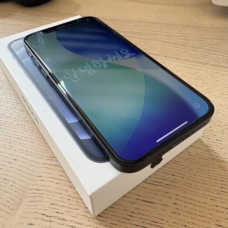 iphone12 Black 64G（スマホ）の商品画像 - 査定依頼日：2026年10月1日 - 最高査定価格：16,000円