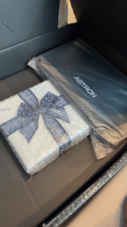 セイコー その他 SEIKO SBXY05（高級時計）の商品画像 - 査定依頼日：2026年4月15日 - 最高査定価格：100,000円