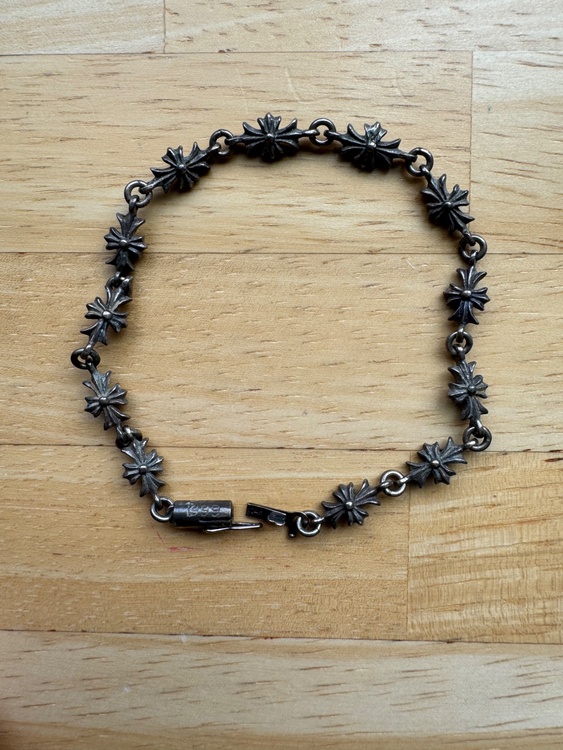 クロムハーツ　タイニーeブレスレット（金・貴金属）の商品画像 - 査定依頼日：2025年12月13日 - 最高査定価格：100,000円