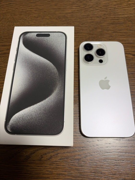 iPhone 15 Pro 256GB docomo（スマホ）の商品画像 - 査定依頼日：2026年4月3日 - 最高査定価格：53,000円