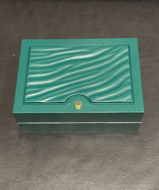 ロレックス サブマリーナー 126610（高級時計）の商品画像 - 査定依頼日：2025年7月27日 - 最高査定価格：2,000,000円