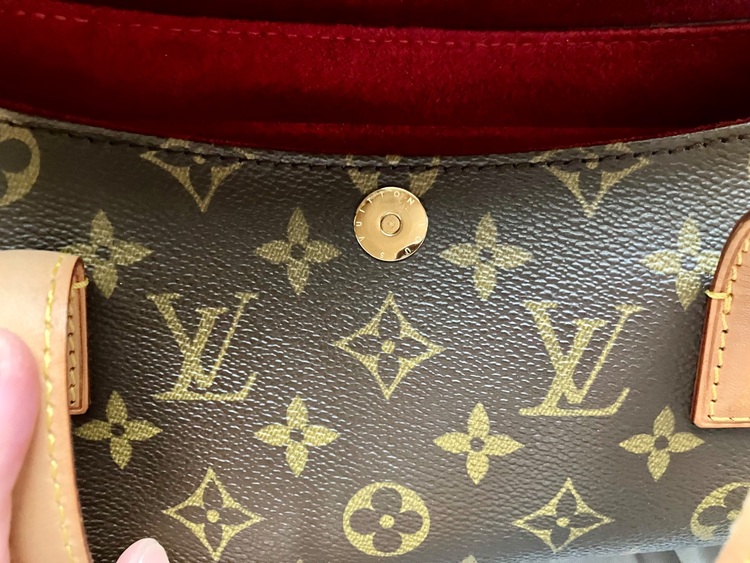 ルイヴィトン モノグラム （ブランドバッグ）の商品画像 - 査定依頼日：2025年9月26日 - 最高査定価格：110,000円