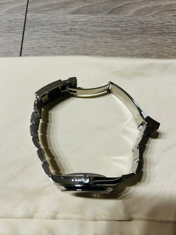 ロレックス エクスプローラー 22427（高級時計）の商品画像 - 査定依頼日：2025年5月22日 - 最高査定価格：1,200,000円