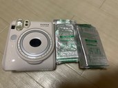 FUJIFILM instantcamera instax mini（カメラ）の商品画像 - 査定依頼日：2023年6月28日 - 最高査定価格：2,500円
