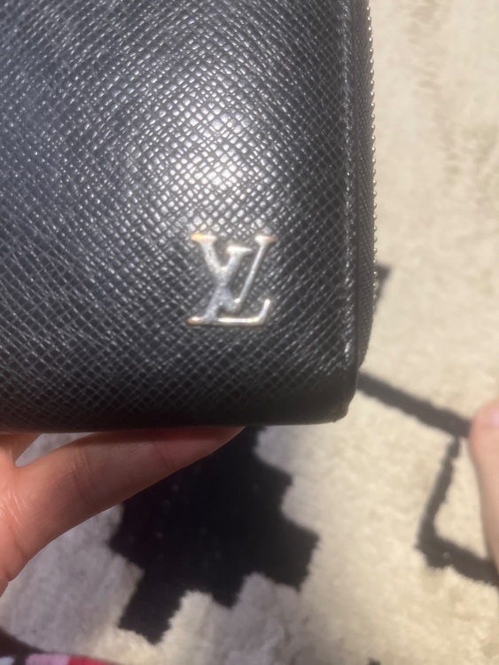 ルイヴィトン タイガ （ブランドバッグ）の商品画像 - 査定依頼日：2025年10月26日 - 最高査定価格：25,000円